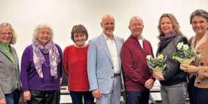 Sie übernehmen Verantwortung: Das Vorstandsteam mit Gudrun Wartha, Renate Spandl, Claudia Allwang-Wopper, Kurt Mieschala und Ian Owen (v,l.). Verabschiedet wurden Cornelia Horsch und Christine Fink (v.r.). Nicht mit am Bild Kassenwart Markus Schuierer. Foto: Elke Horsch